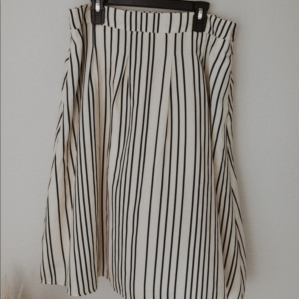 Roolee Skirt